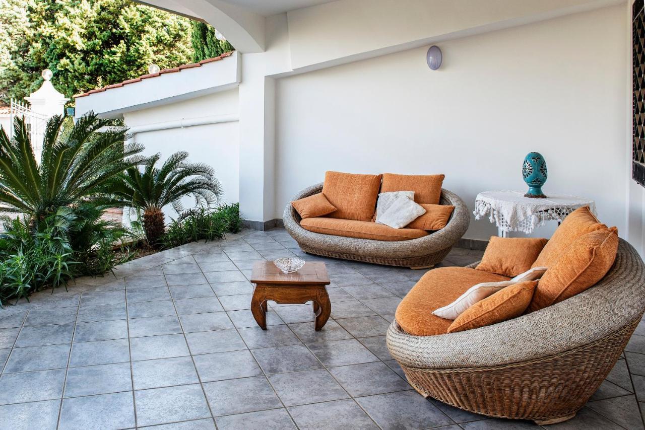 Villa Eva Crispiano Екстериор снимка