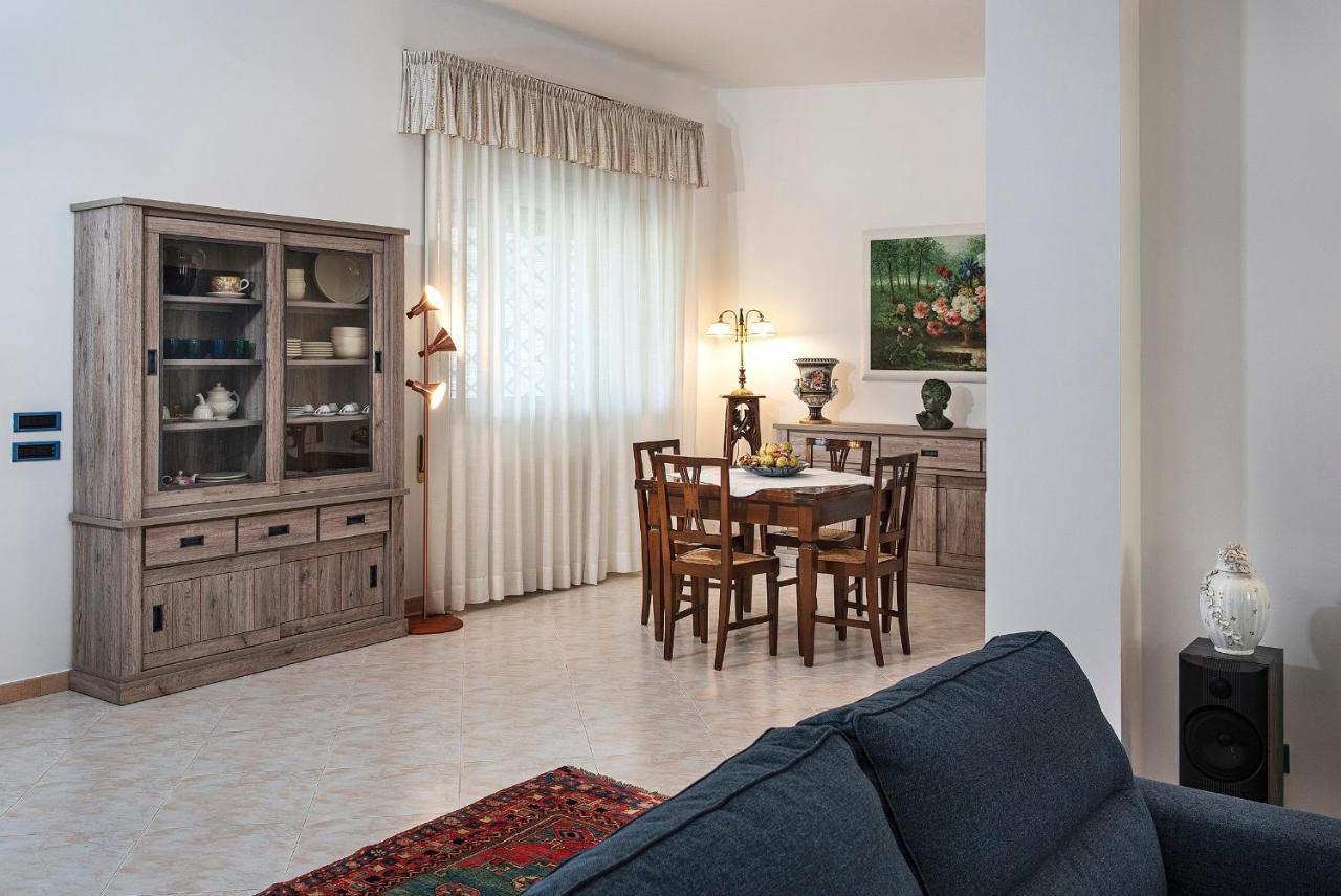 Villa Eva Crispiano Екстериор снимка